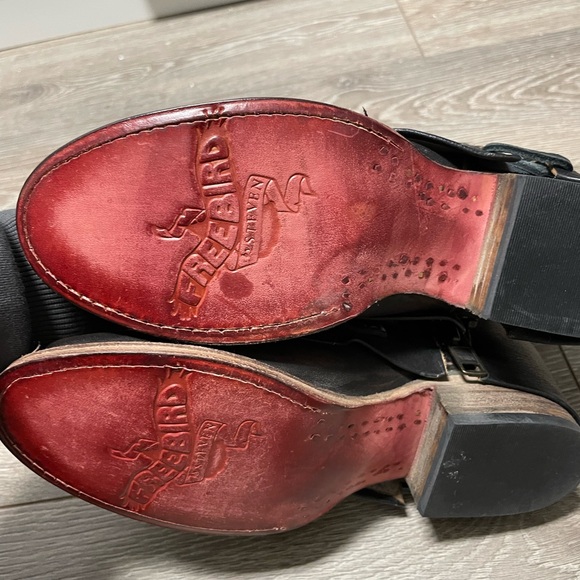 NWT Freebird by Steven Limerick. Style no longer available.